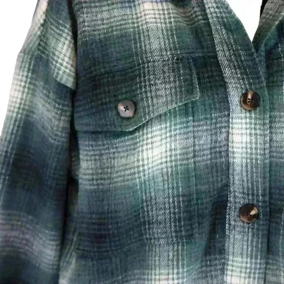 NIA The Brand Topanga Green Plaid Faux-Fur Lined Shacket – Size Large - Picture 5 of 9